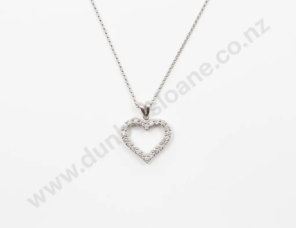 18ct White Gold Diamond Heart Pendant Image 1++