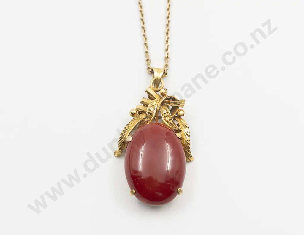 9ct and Single Red Coral Pendant Image 1++