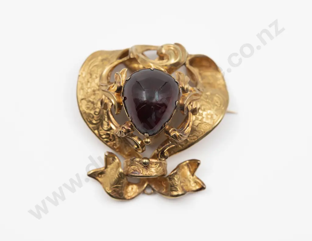 Victorian 15ct Single Garnet Scroll Brooch Image 1++