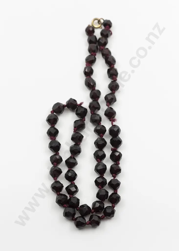 Victorian Single Strand Facet Cut Garnet Bead Necklace Image 1++