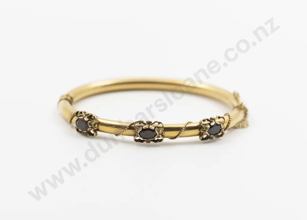 14ct Three Stone Garnet Hinged Snap Bangle Image 1++