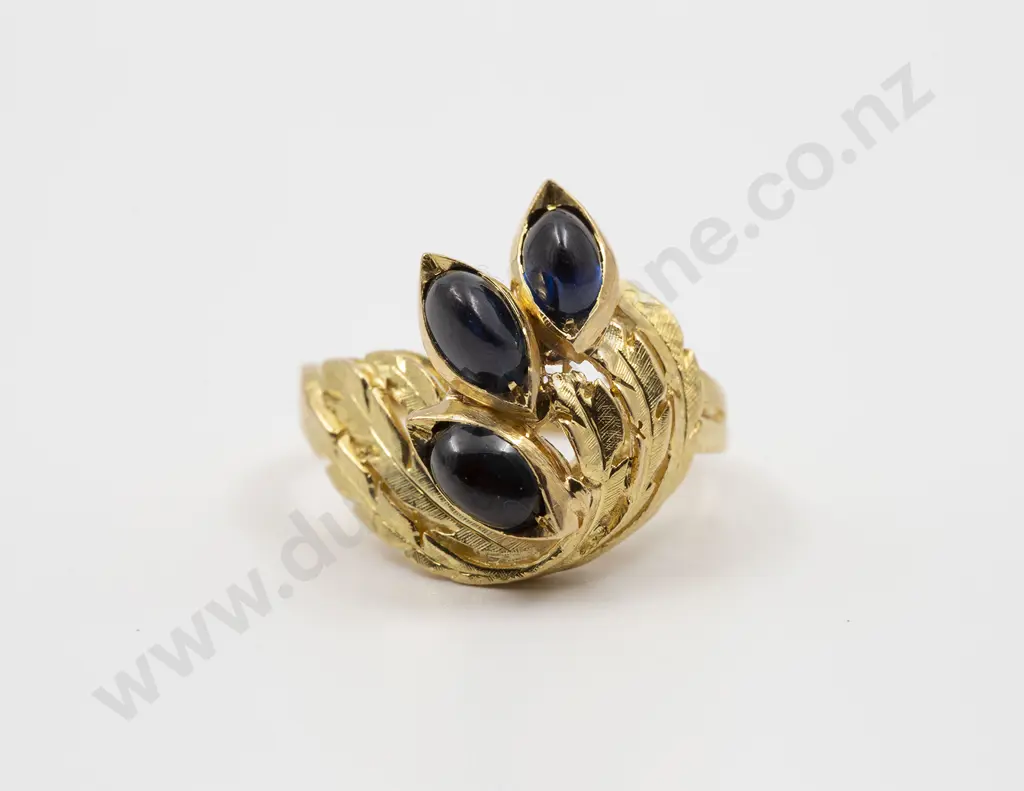 18ct Three Stone Sapphire Dress Ring Image 1++