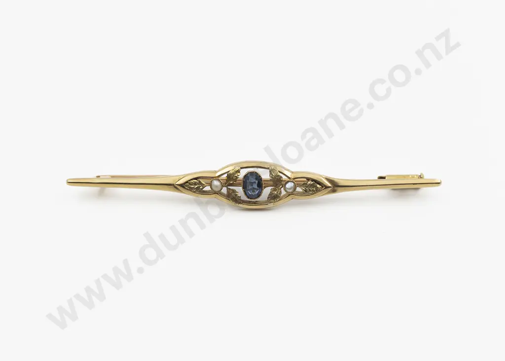 Early C20th 18ct French Sapphire Bar Brooch Image 1++