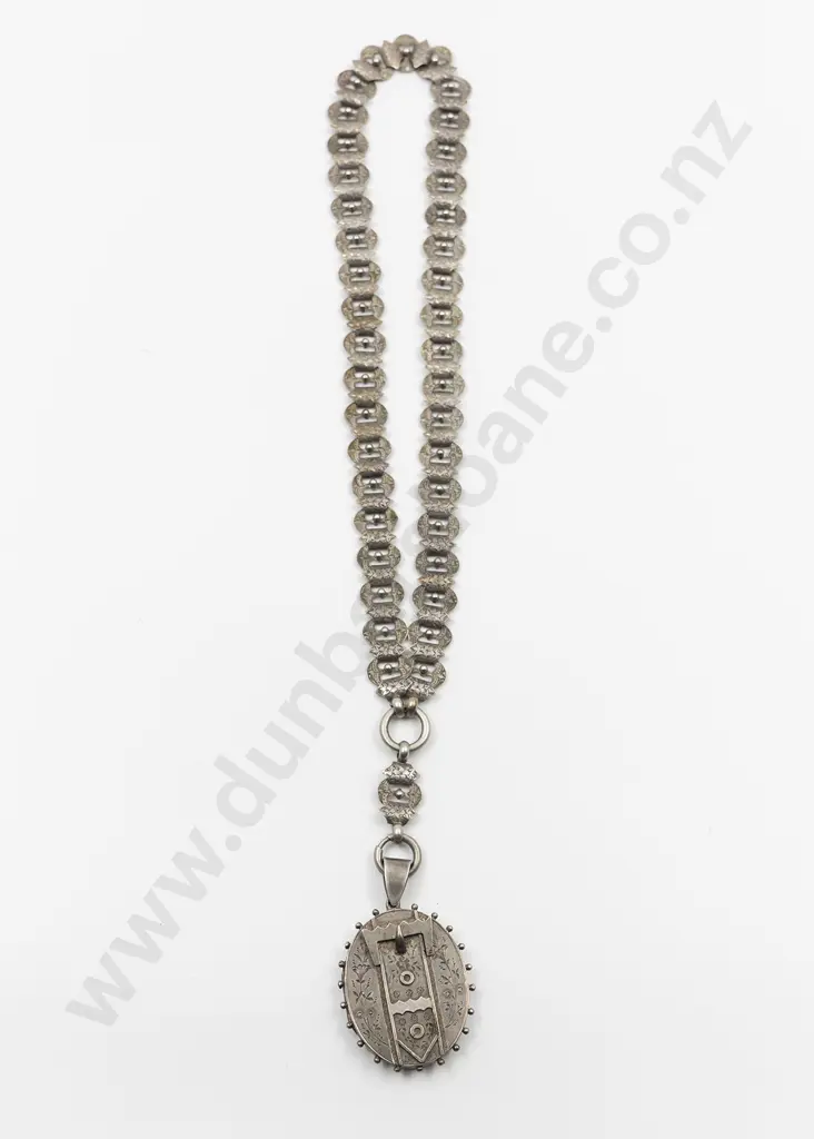 Victorian S/S Photo Locket on Fancy Chain Image 1++