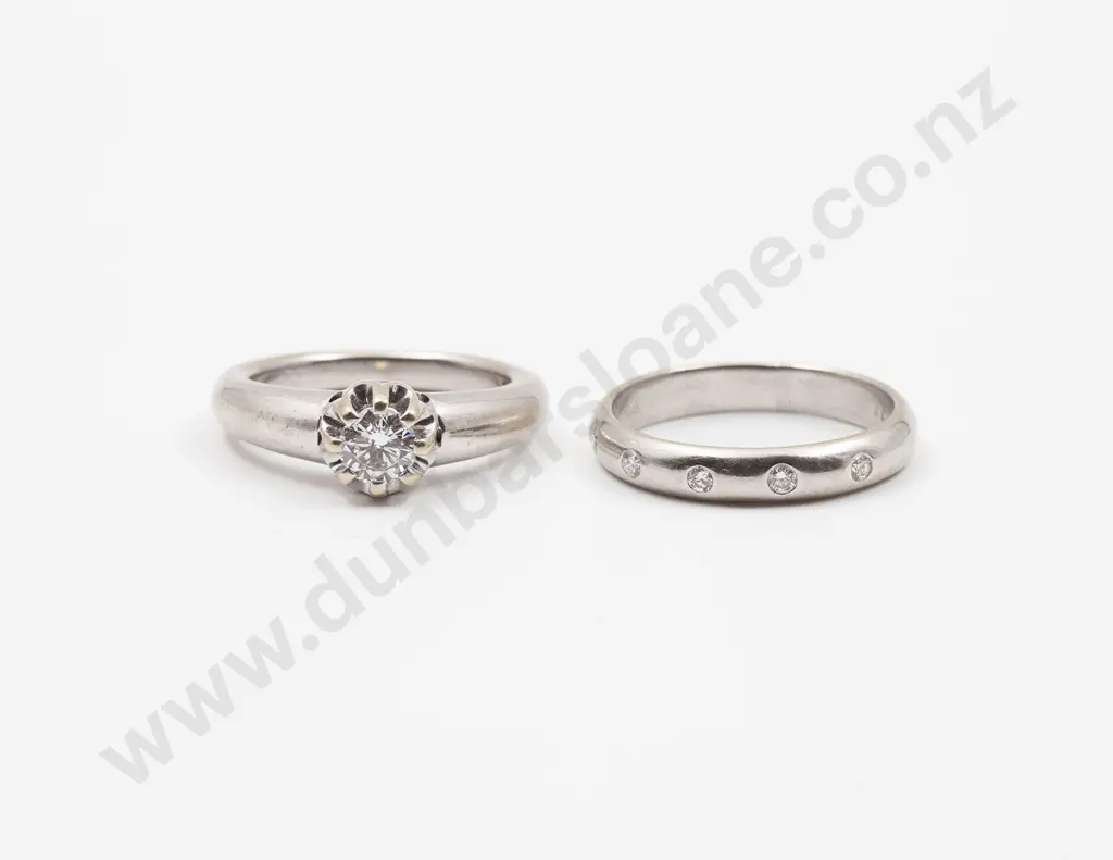 18ct White Gold Solitaire Diamond Ring Image 1++