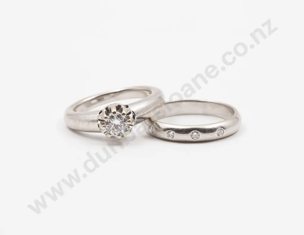 18ct White Gold Solitaire Diamond Ring Image 1++