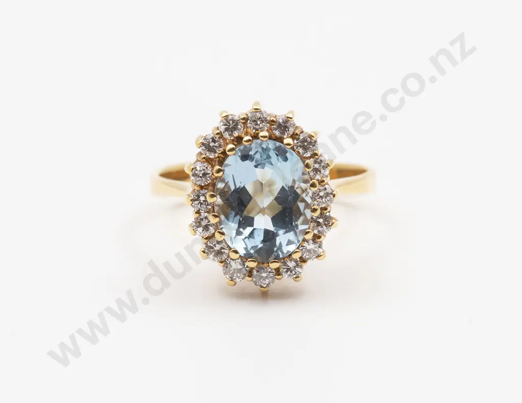 18ct Aquamarine & Diamond Cluster Ring Image 1++