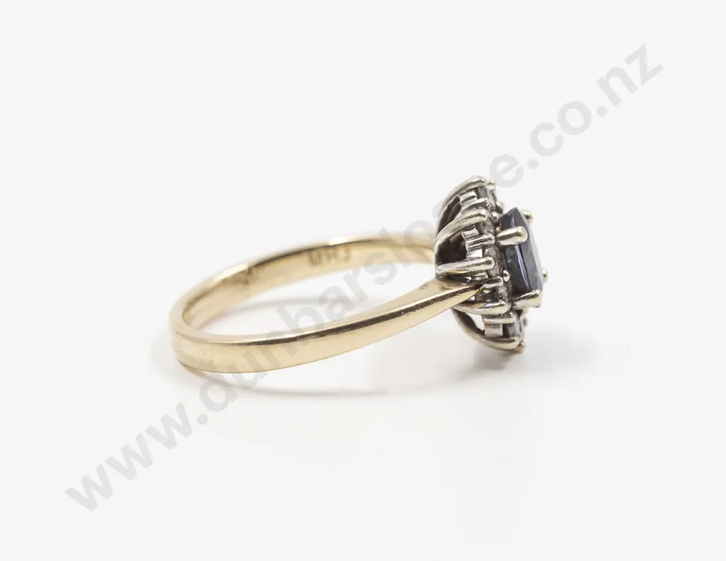 14ct Eleven Stone Ceylonese Sapphire and Diamond Cluster Ring Image 1++