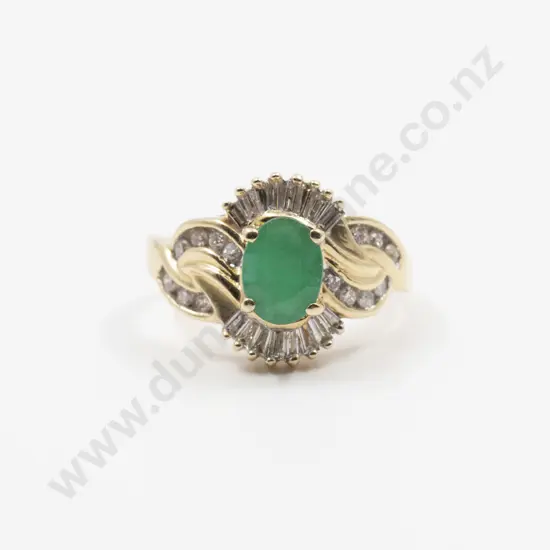 14ct White Gold 31stone Emerald and Diamond Cluster Ring