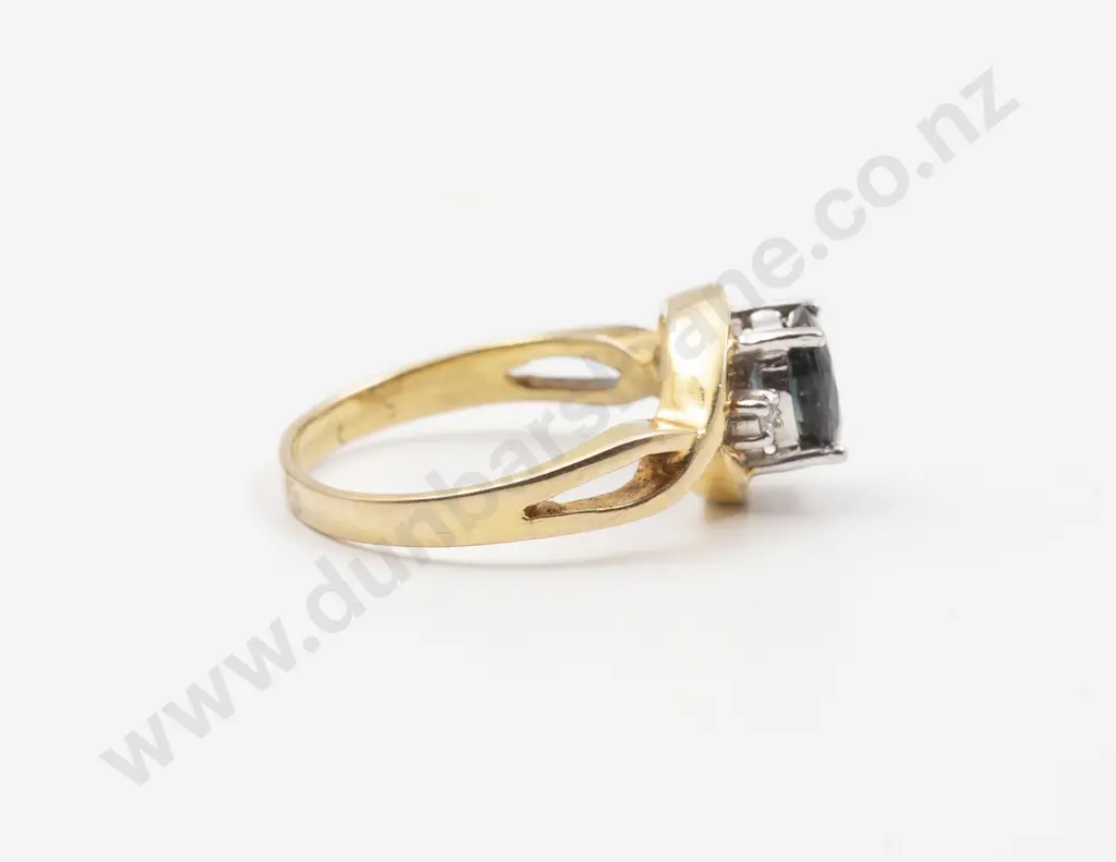 14ct Single Sapphire Ring Image 1++