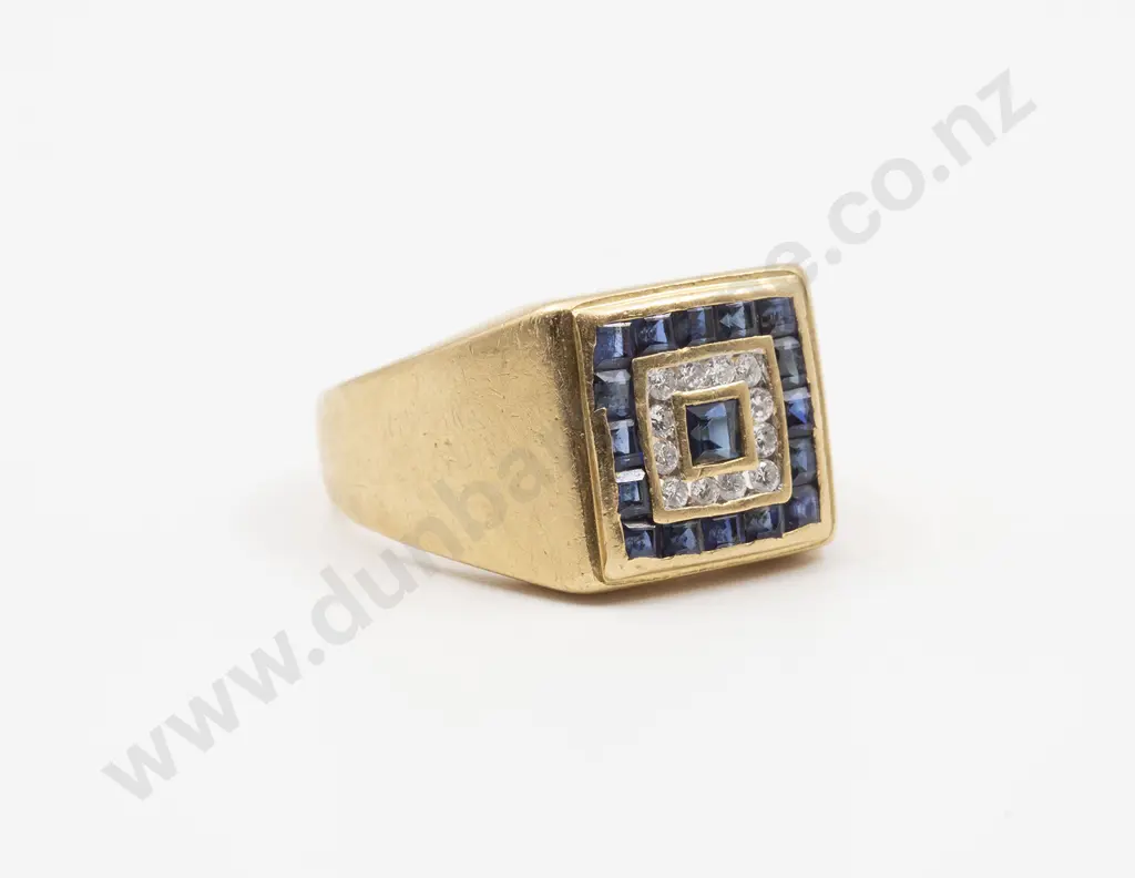 18ct 29stone Sapphire and Diamond Gents Dress Signet Ring Image 1++