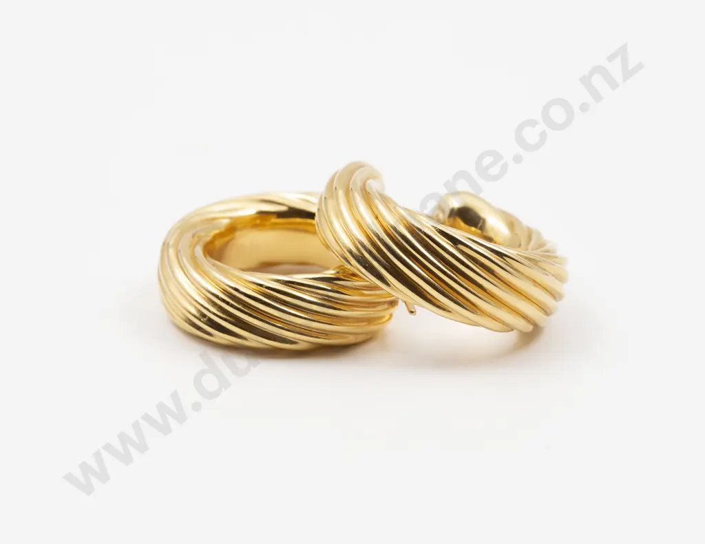 Pair 18ct Twist Hoop Earrings Image 1++