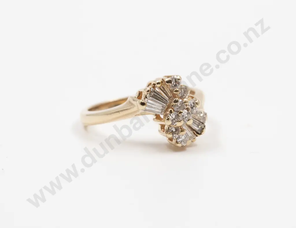 14ct 14stone Diamond Fancy Cluster Ring Image 1++