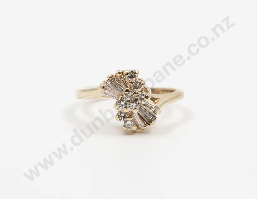 14ct 14stone Diamond Fancy Cluster Ring Image 1++