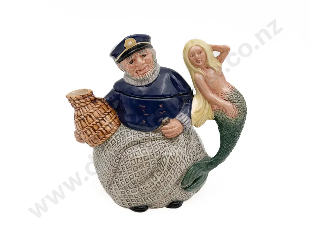 RD Character Teapot "Old Salt" Image 1++