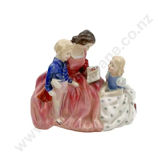 RD Group Figure "Bedtime Story"