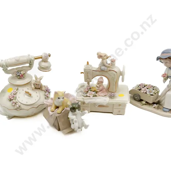 Four Assorted Ceramic Ornaments/Figures