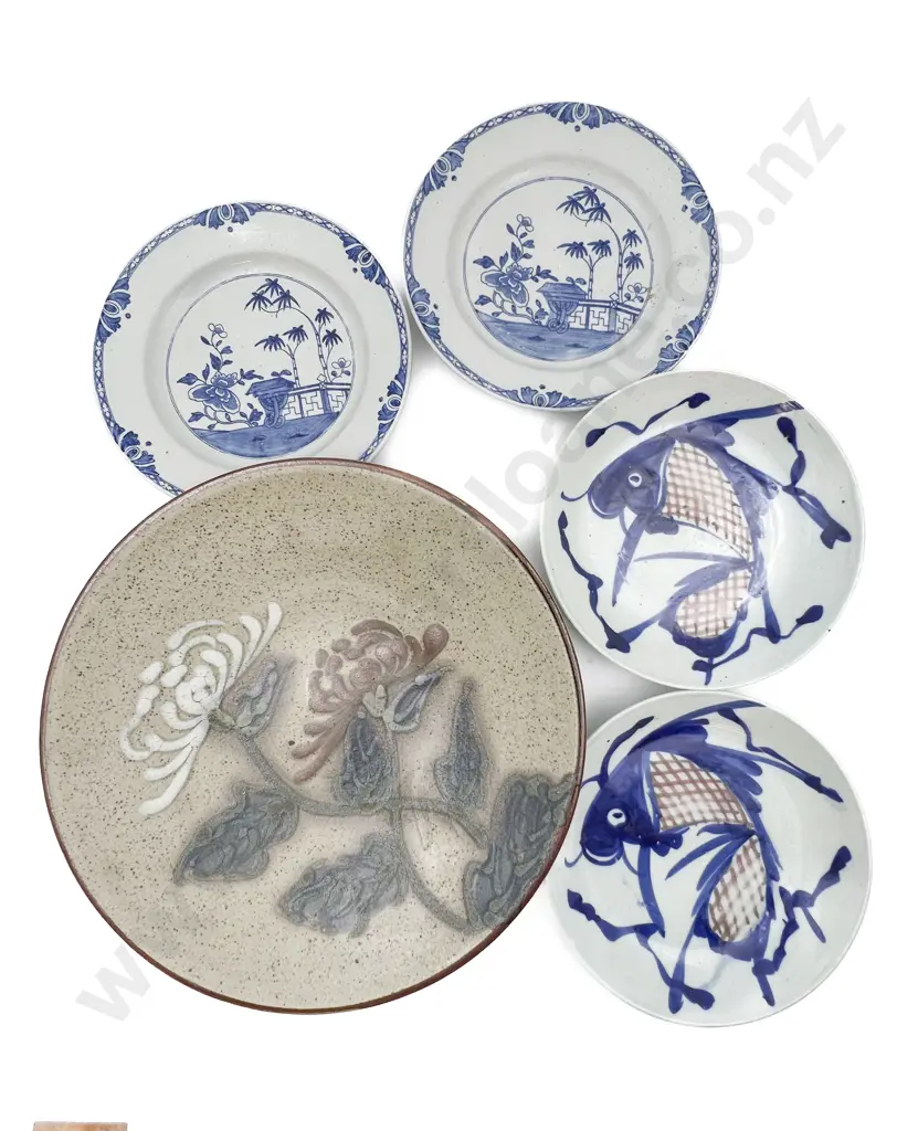 Glazed Pottery Charger Together with Four Other Plates Image 1++