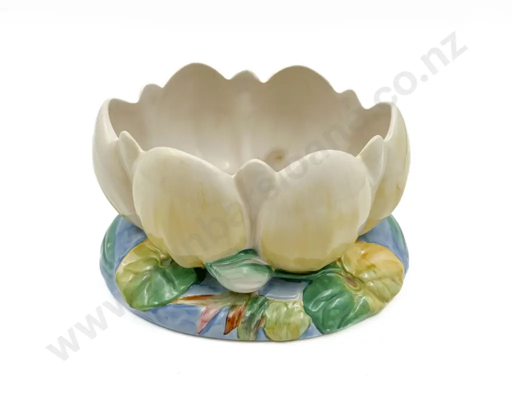 Clarice Cliff Water Lily Vase Image 1++