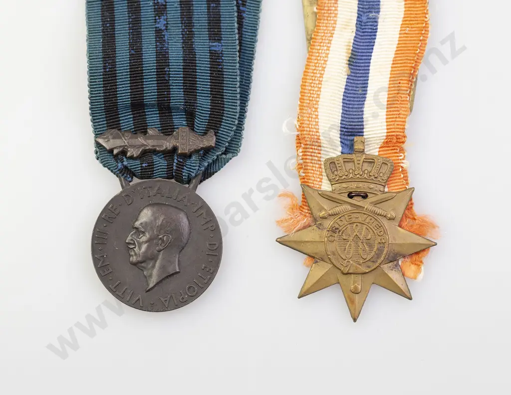 Two Service Medals Italy and Netherlands Image 1++