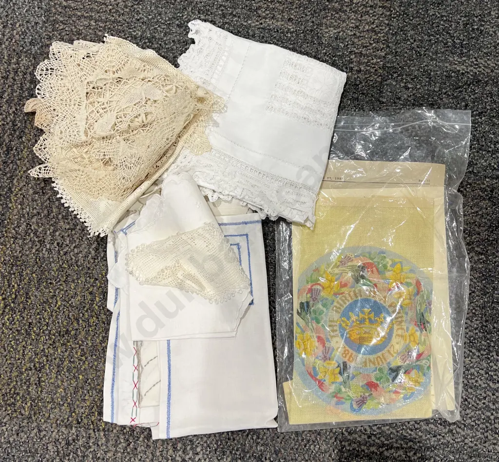Small Quantity of Table Covers and Doilies with Unworked Tapestry Image 1++