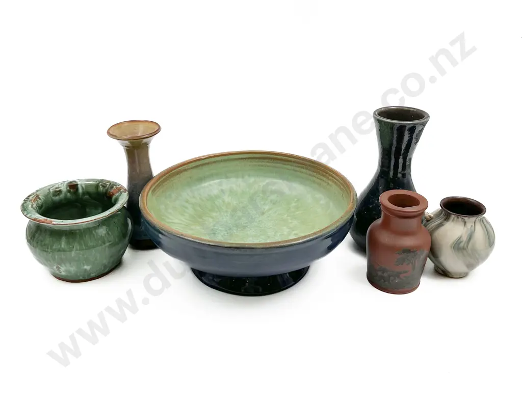Quantity Of Assorted Pottery Image 1++