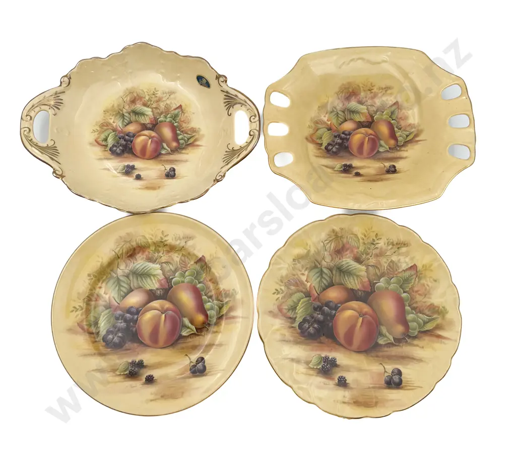 Four Pieces of Assorted Aynsley Incl. "Orchard Gold" Image 1++