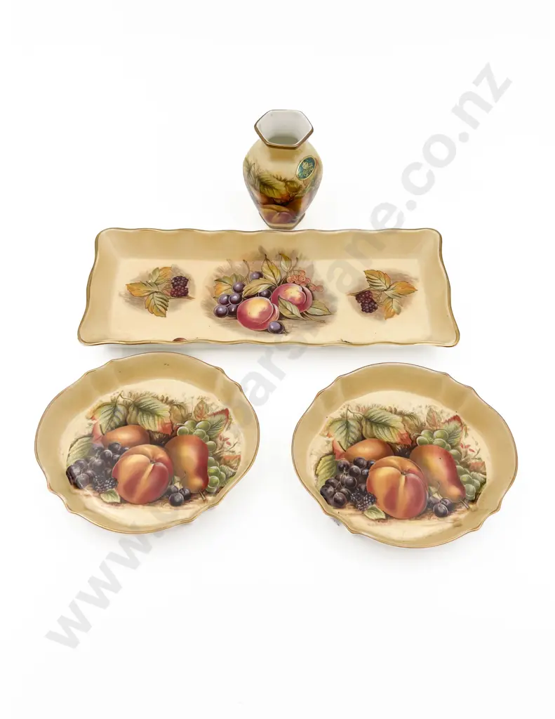 Four Pieces of Aynsley "Orchard Gold" Image 1++