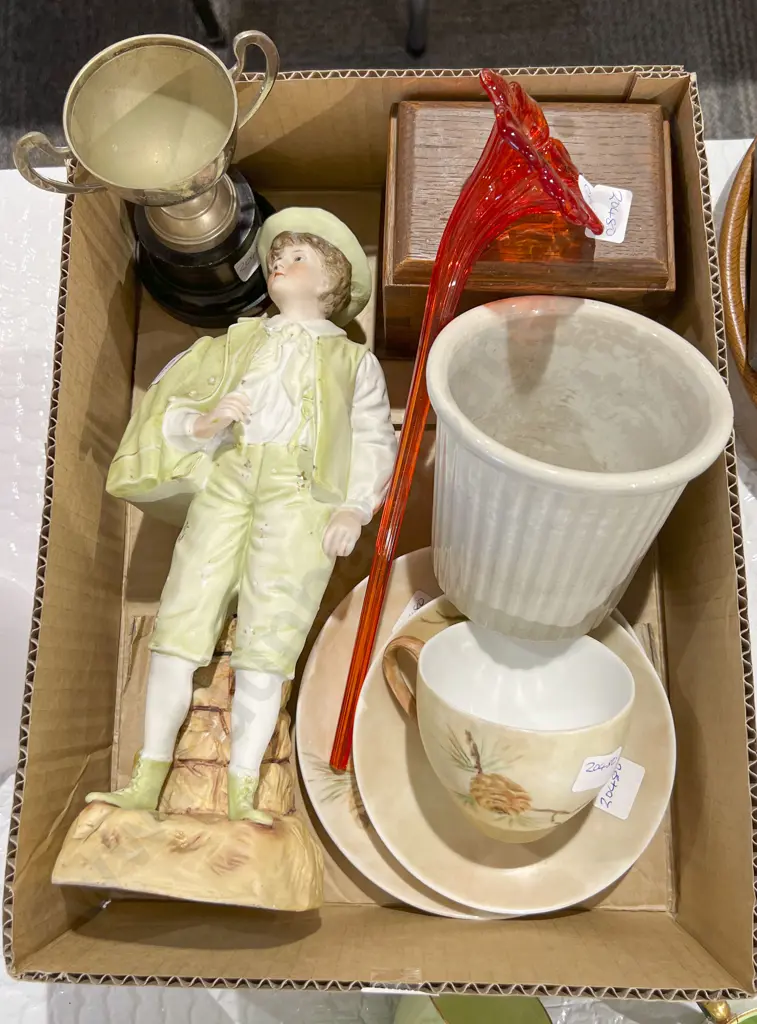Box of Assorted Vintage Incl. Money Box Image 1++