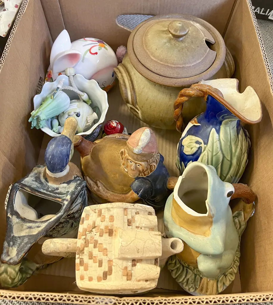 Box of Assorted Novelty Teapots with Pottery Etc. Image 1++