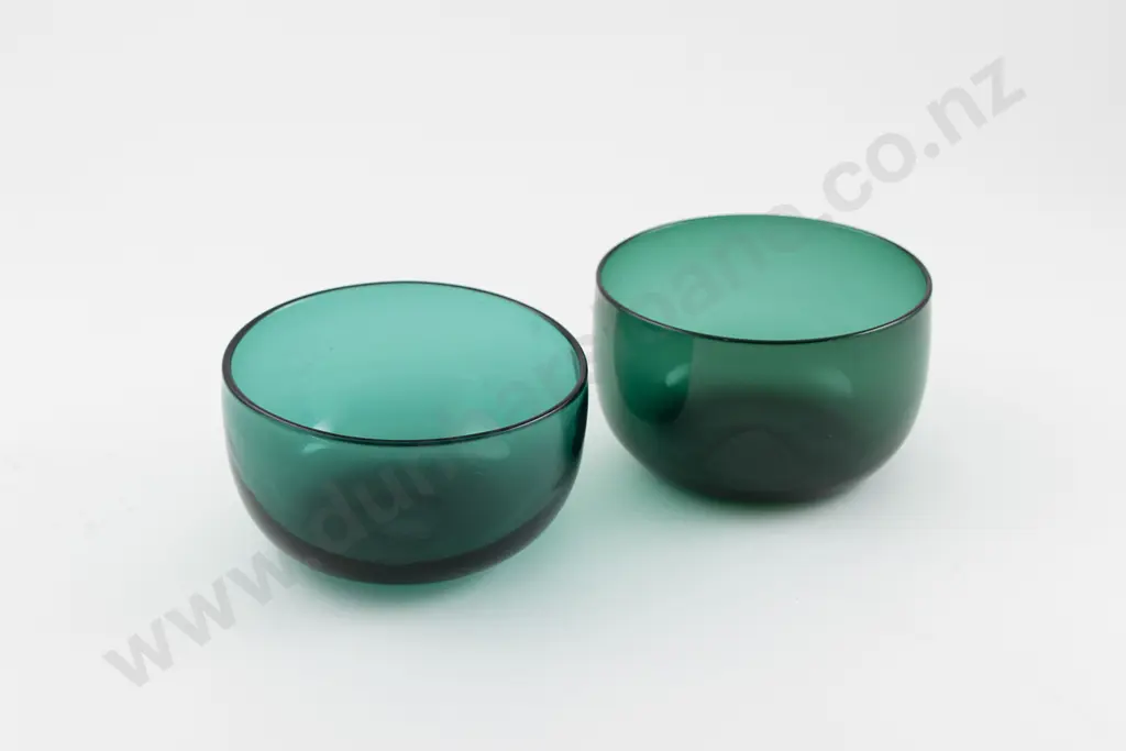 Two Early Victorian Bristol Glass Finger Bowls Image 1++