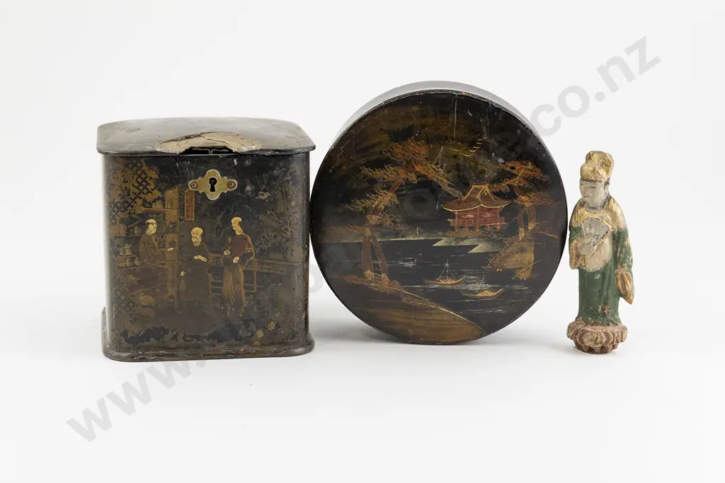 Antique Chinese Lacquered Trinket Box and Tea Caddy Image 1++