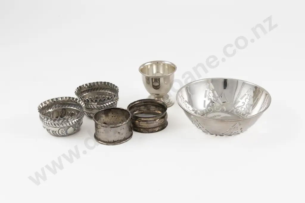 Six Various Small S/S Items Image 1++