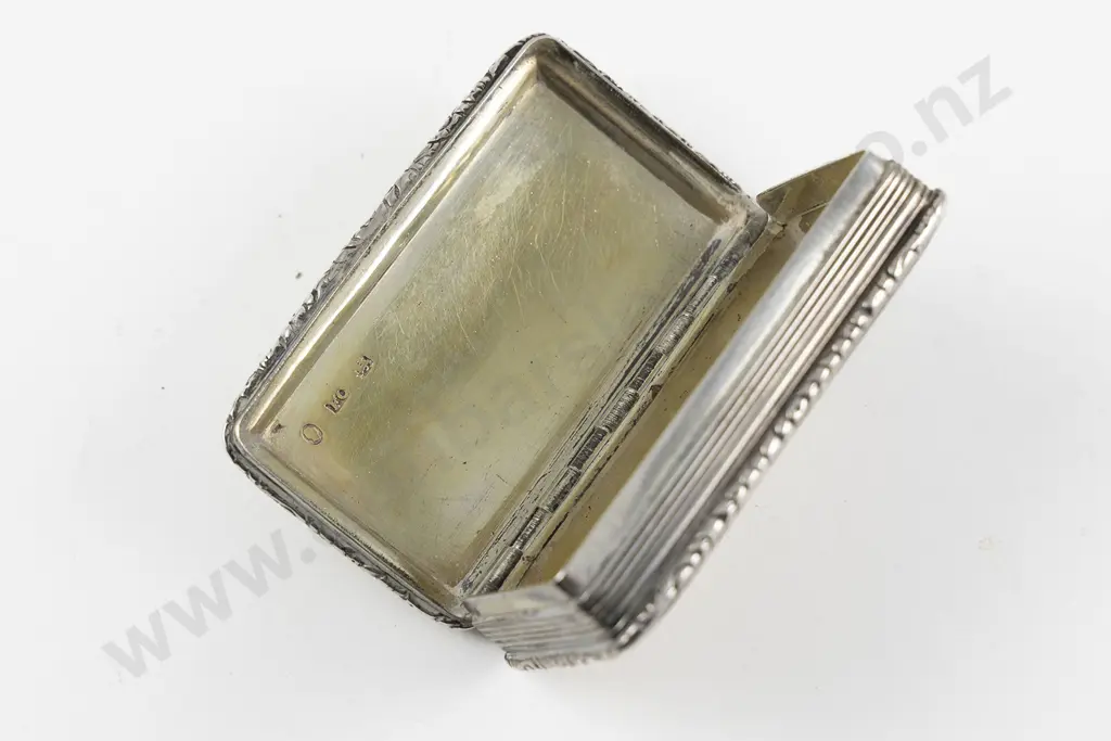 WMIV S/S Snuff Box Image 1++
