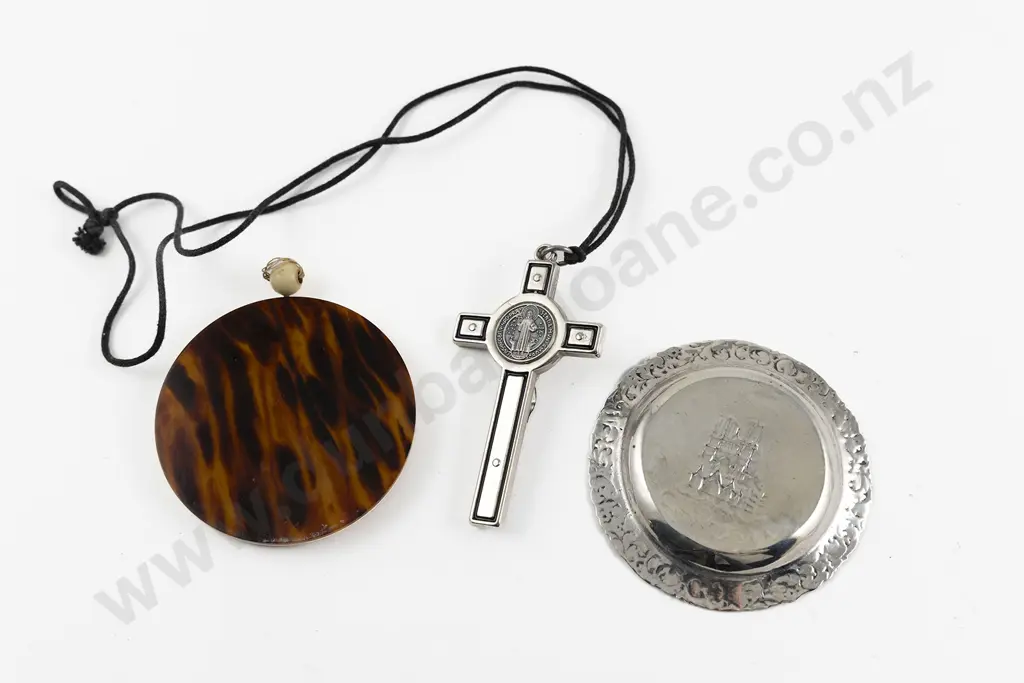 Victorian Silver and Tortoise Shell Plaque Image 1++