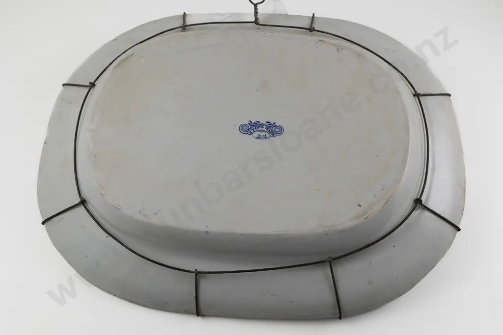 Vict B & W Willow Pattern Ashet Image 1++