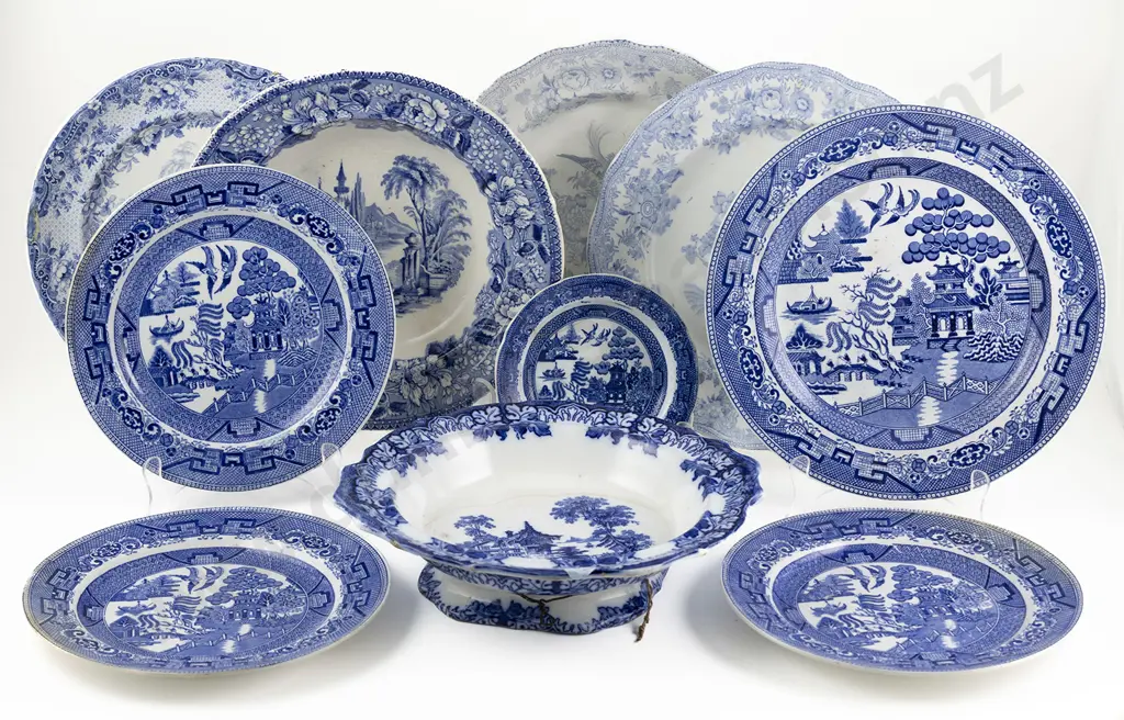 Ten Vict Blue & White Transfer Printed Plates & Comport Image 1++
