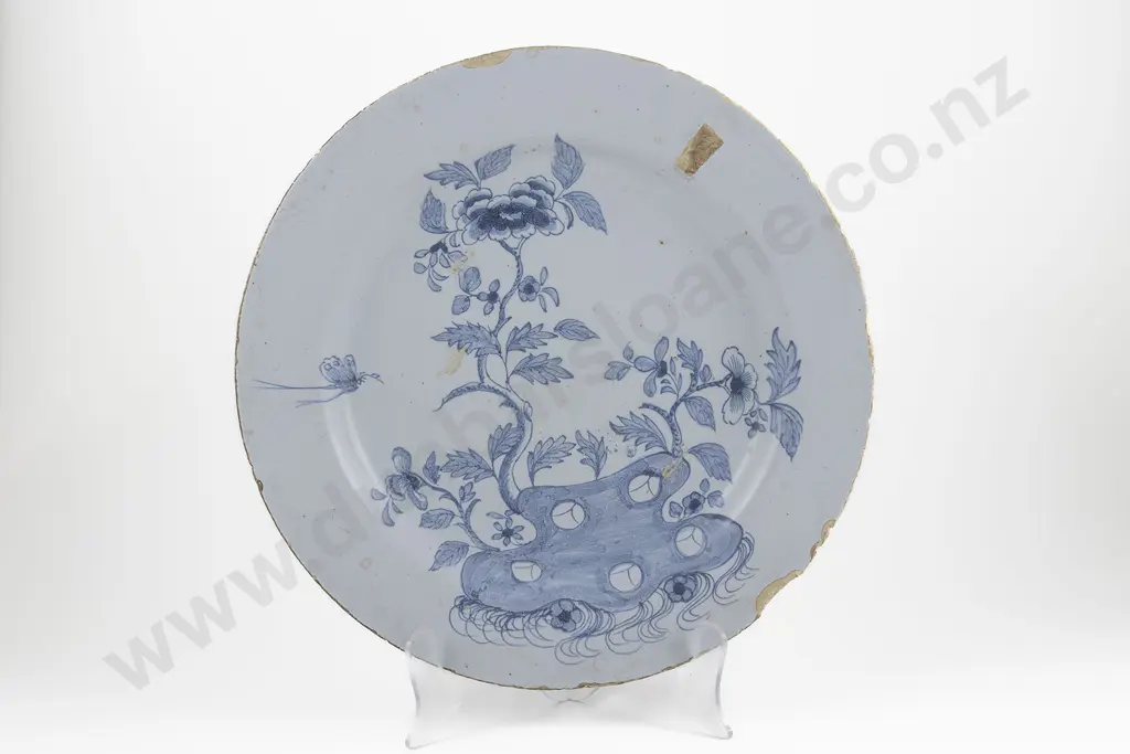 Large C18th Dutch Delft Plate Image 1++