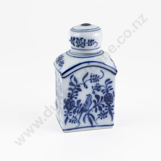 Late C19th European Blue & White Tea Caddy
