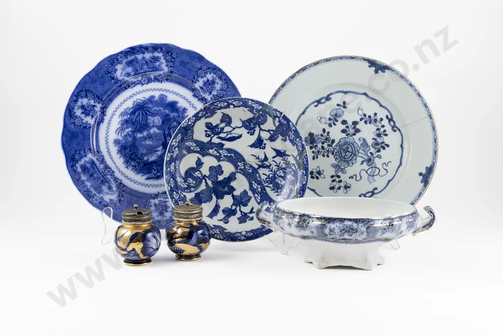 Six Various Pieces Of Blue & White China Image 1++