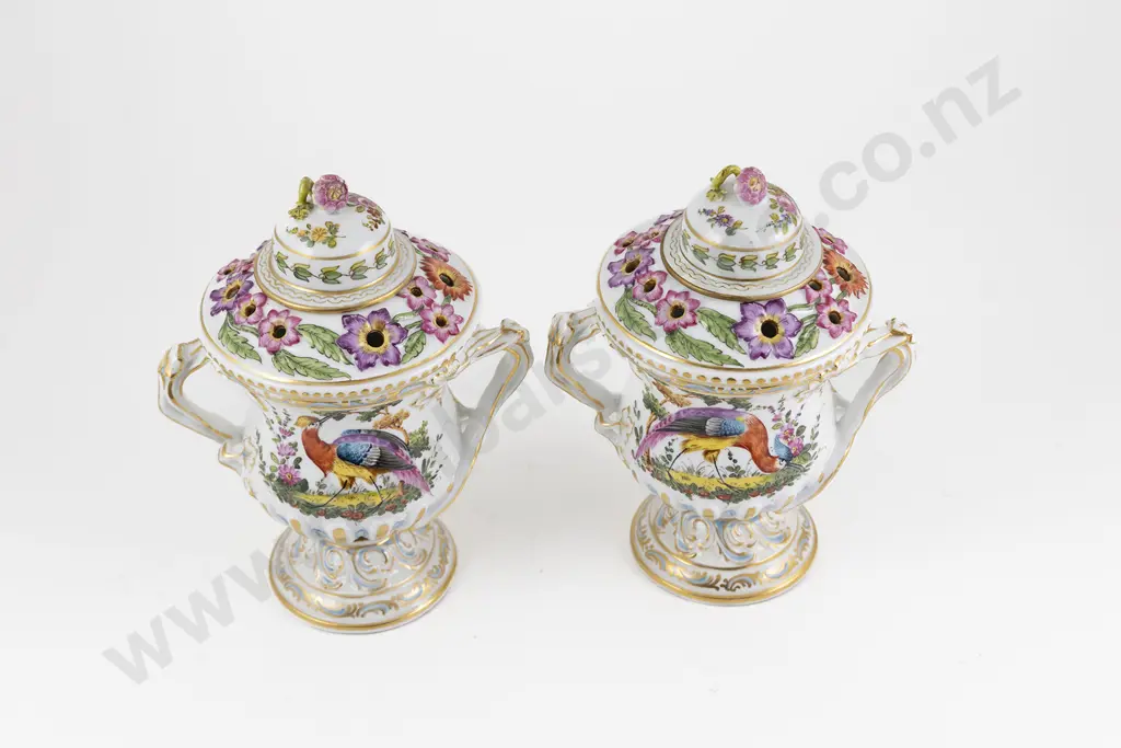 Pair Of Chelsea Style Gold Anchor Mark Pot Pourri Vases & Covers Image 1++