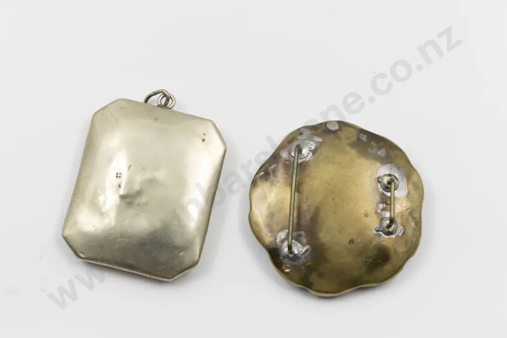Late C19th Japanese Satsuma & Silver Octagonal Pendant Image 1++