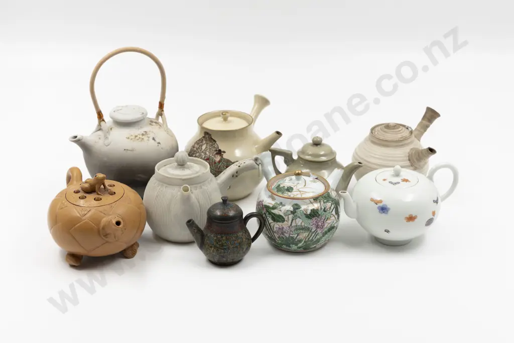 Collection Nine Japanese Small Teapots Image 1++