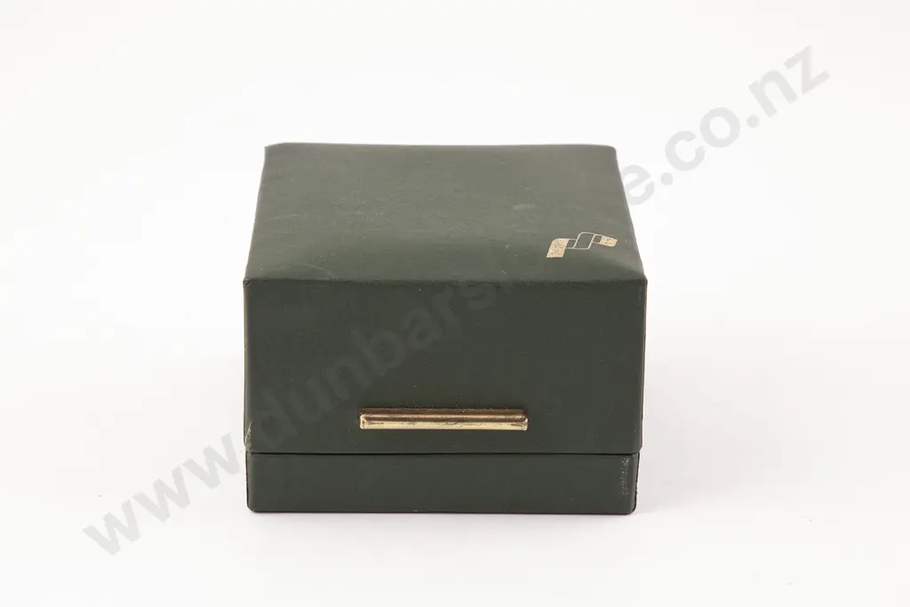 Boxed Perthshire Glass Flowerheads Paperweight Image 1++