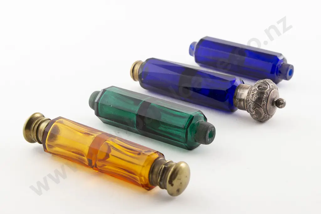 Victorian Amber Glass Double Ended Scent Bottle Image 1++