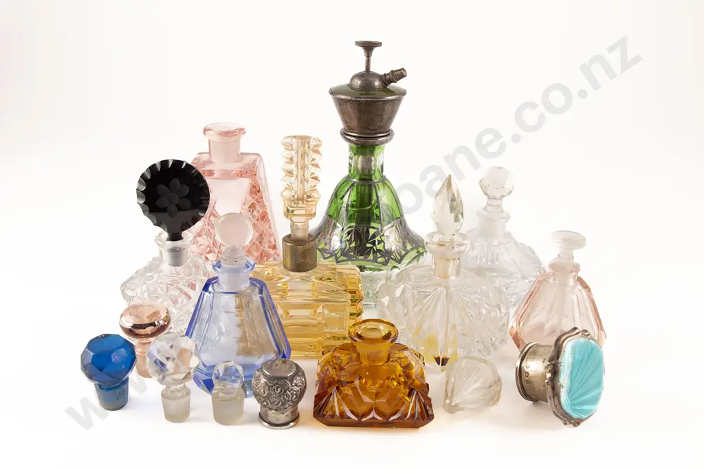 Collection Various Vintage Scent Bottles Image 1++