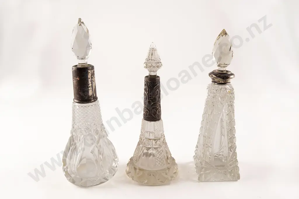 Three Victorian Clear Glass 'Eiffel Tower' Scent Bottles Image 1++