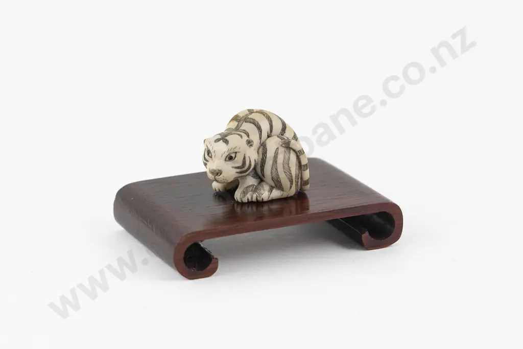 Signed Carved Ivory Netsuke of a Tiger Image 1++