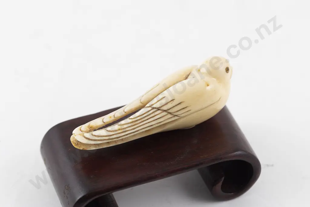 Signed Carved Ivory Netsuke of a Swallow Image 1++