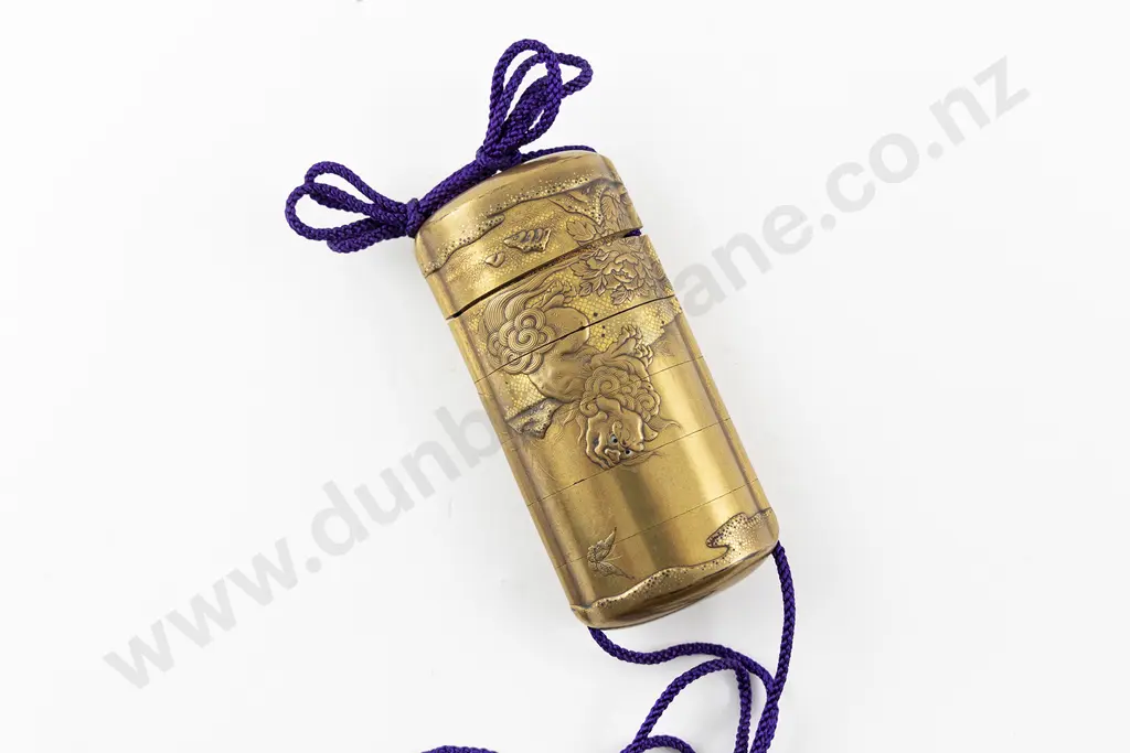 Japanese Late Edo Period Gilt Lacquer Inro Image 1++